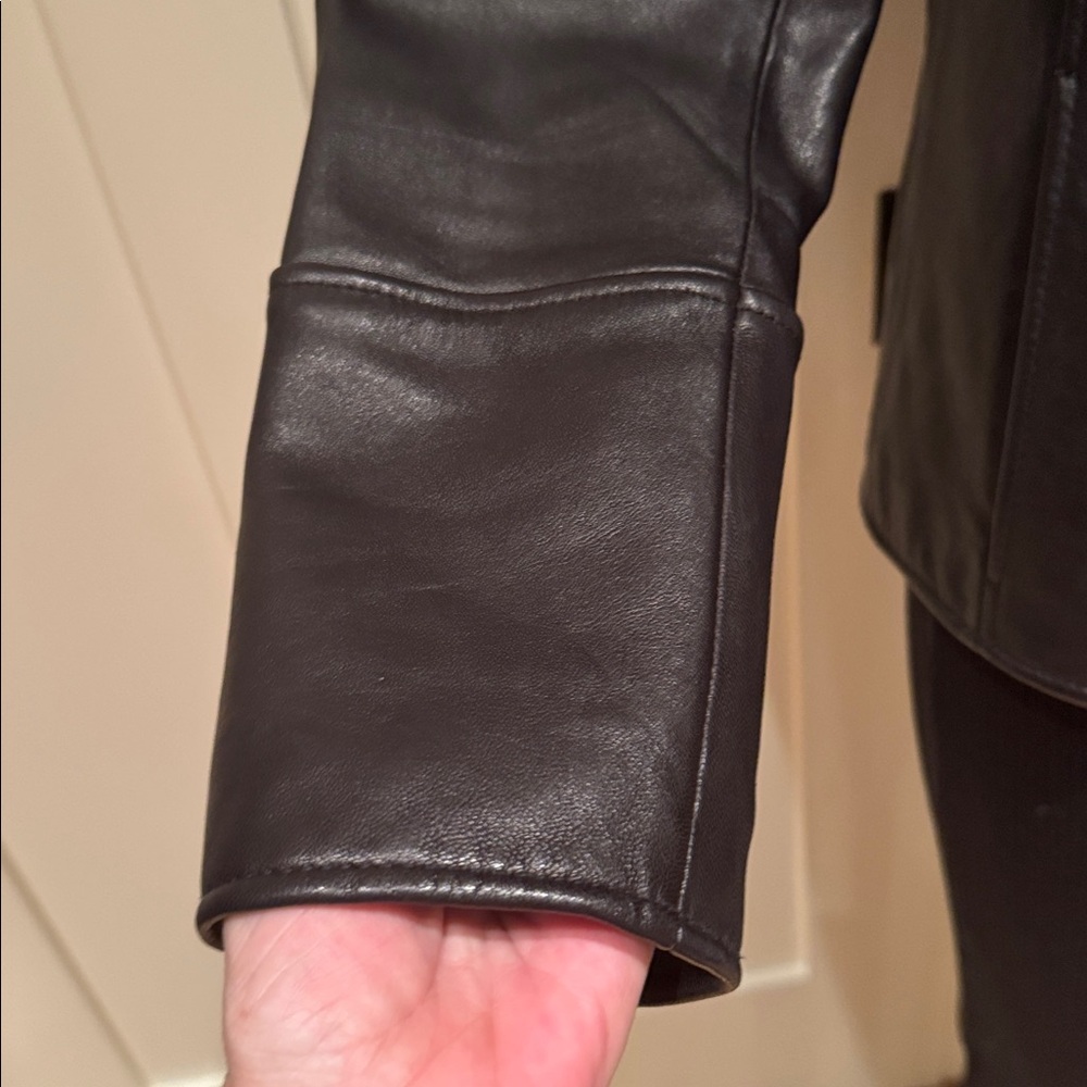 ANDREW MARC NEW YORK BLACK LAMB LEATHER JACKET SIZE M - Picture 4 of 14